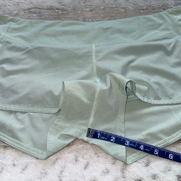 Lululemon Speed Up Short *2.5" in Mystic Mint Size 10 - Picture 12 of 16
